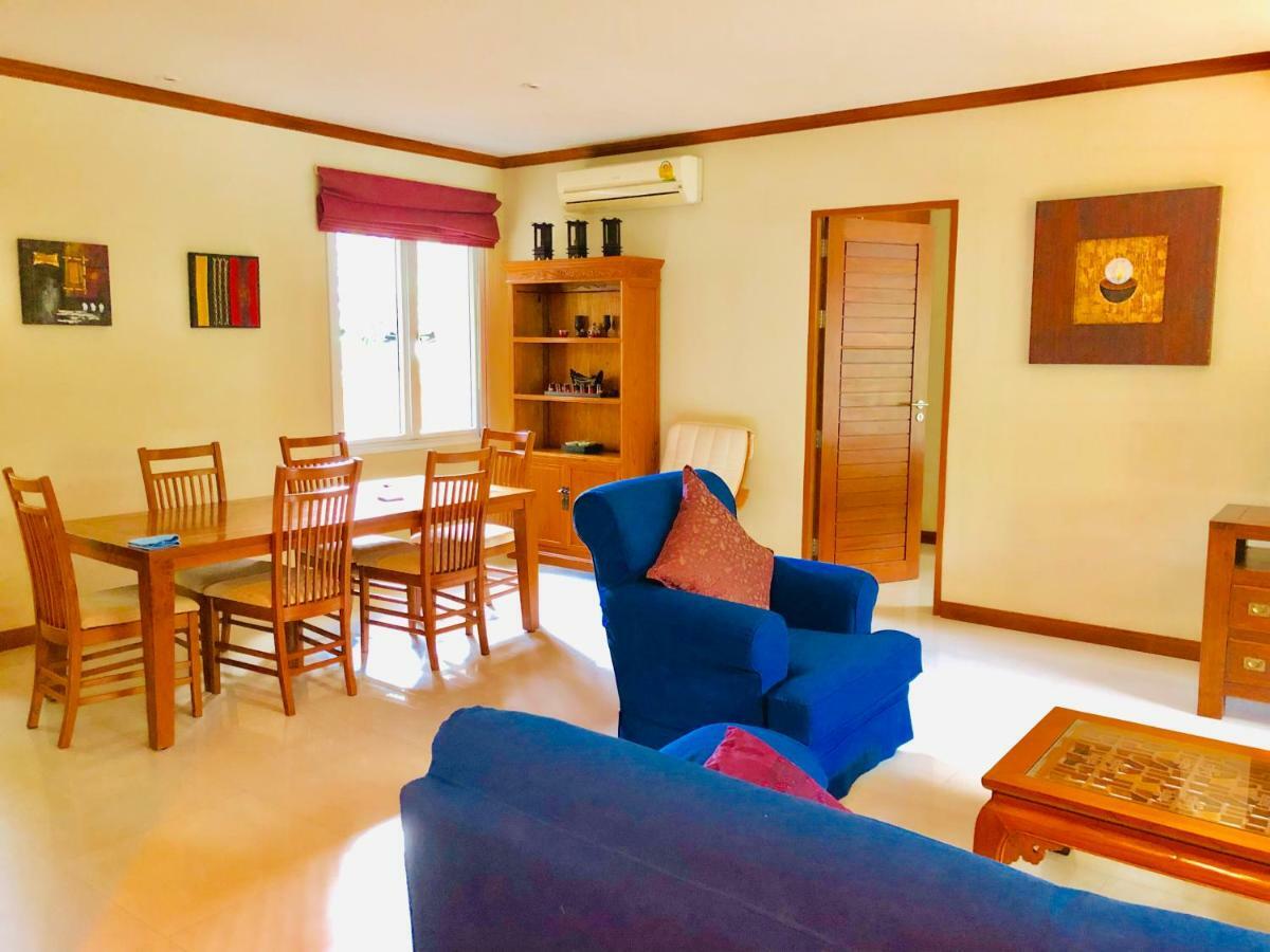 Karon Pool Villa 卡伦3卧泳池别墅 Exterior photo
